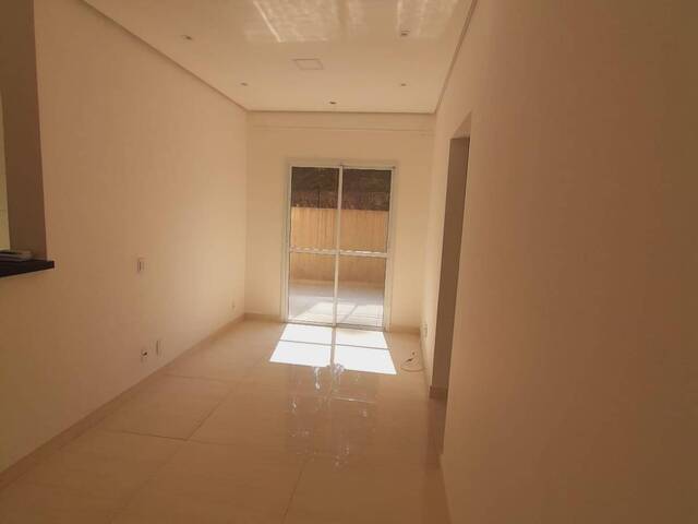 #82 - Apartamento para Locação em Taboão da Serra - SP - 3