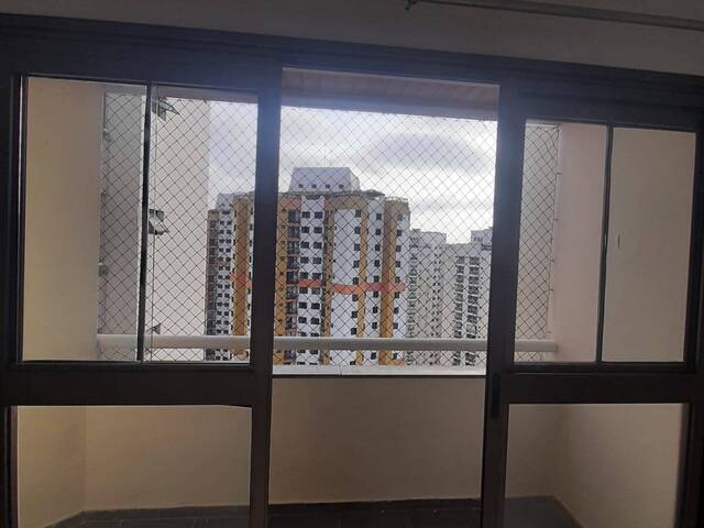 #83 - Apartamento para Locação em Taboão da Serra - SP - 2