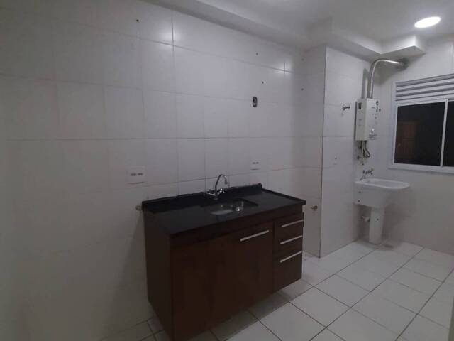 #45 - Apartamento para Locação em Taboão da Serra - SP - 2