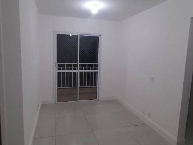 #109 - Apartamento para Locação em Taboão da Serra - SP